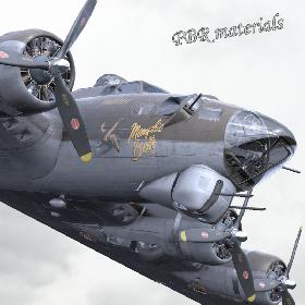 3D B-17 Flying Fortress Bomber PBR materials